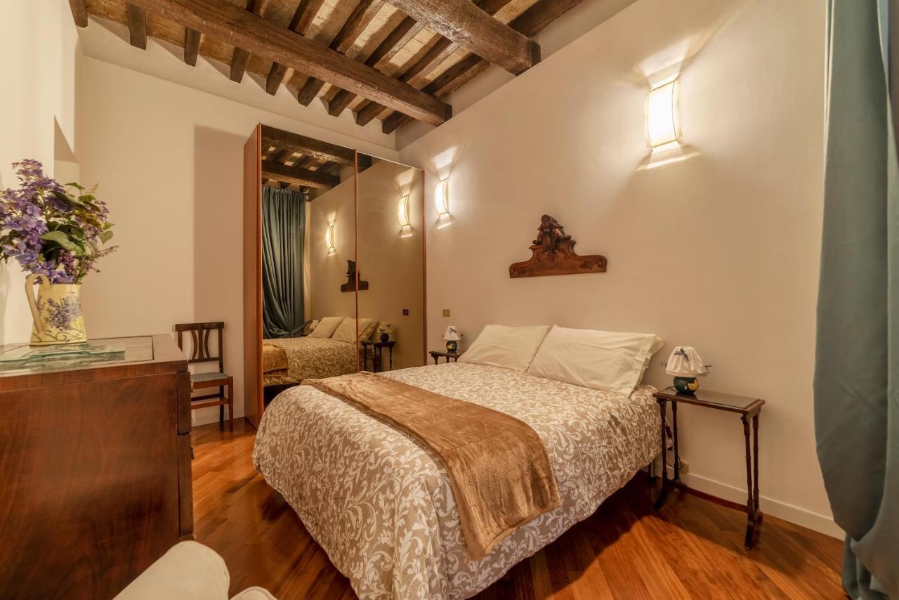 Rione Monti & Cavour Apartment Řím Exteriér fotografie